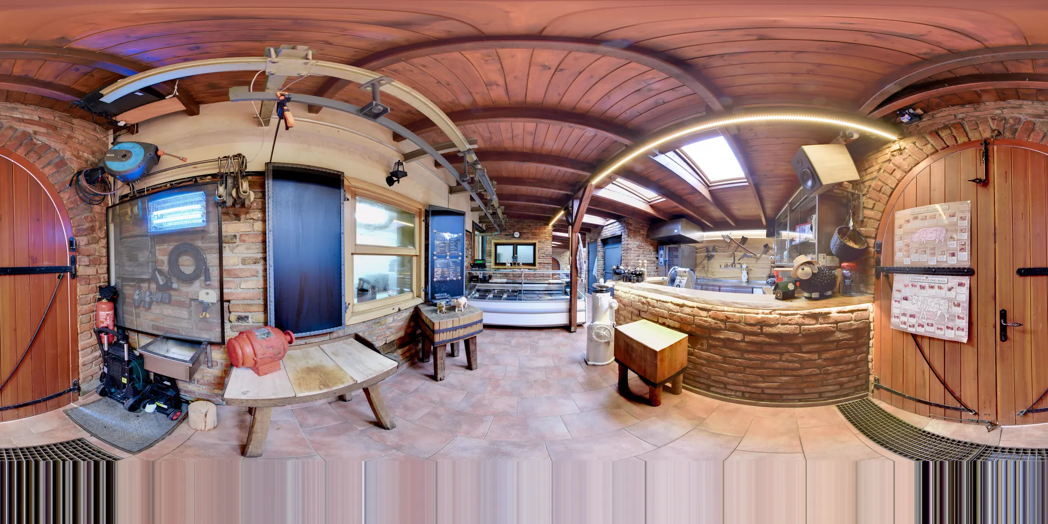 Prodejna u vrat, 360° panorama